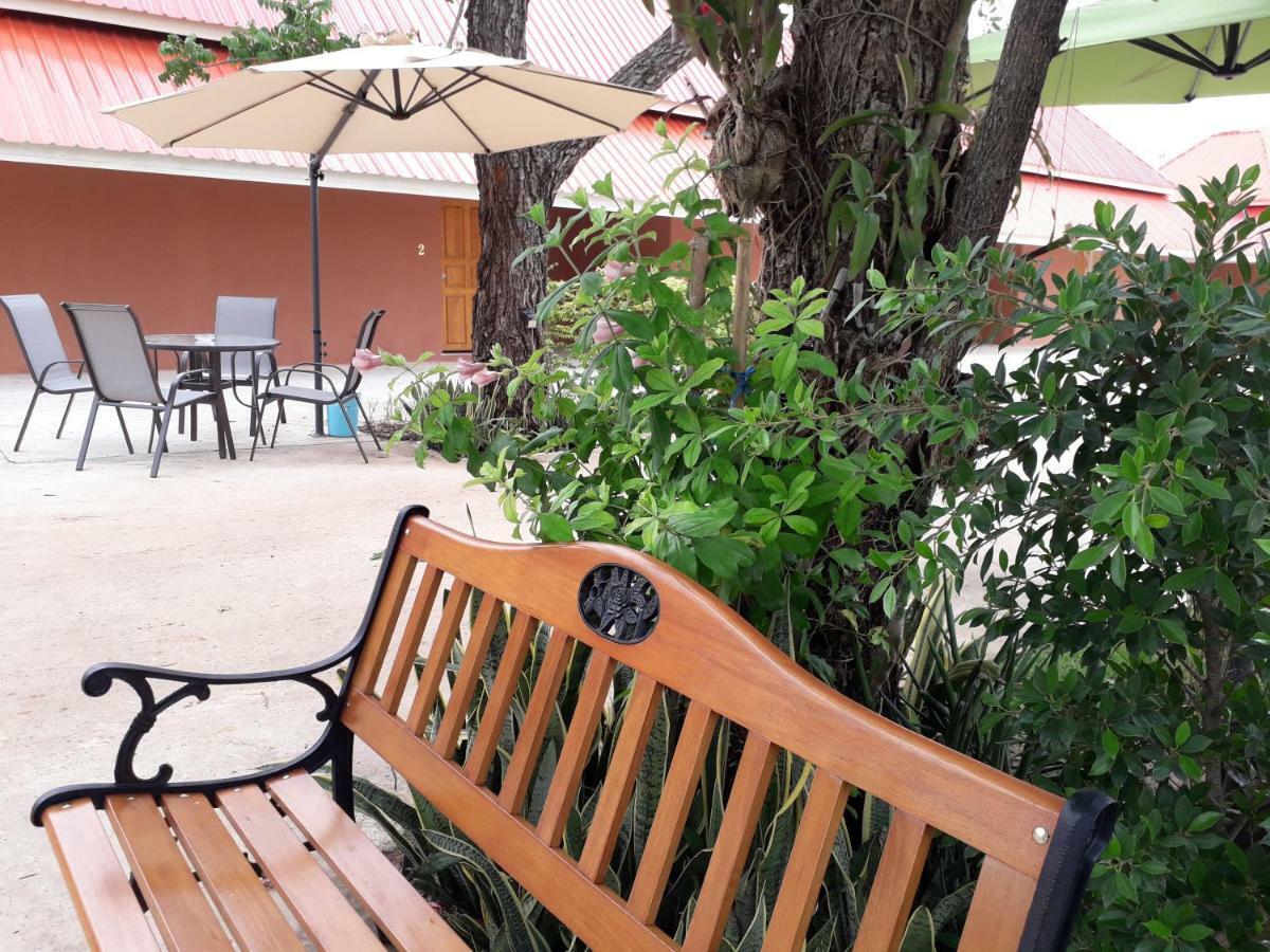 Wapipathum Earthen House Ban Na Lao Exterior foto